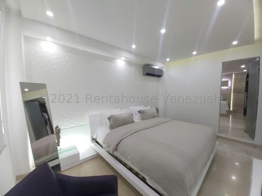Apartamento (1 Nivel) en Venta en Zona Este, Lara - 13