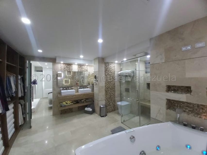 Apartamento (1 Nivel) en Venta en Zona Este, Lara - 16