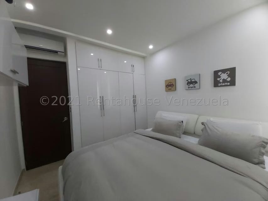 Apartamento (1 Nivel) en Venta en Zona Este, Lara - 23