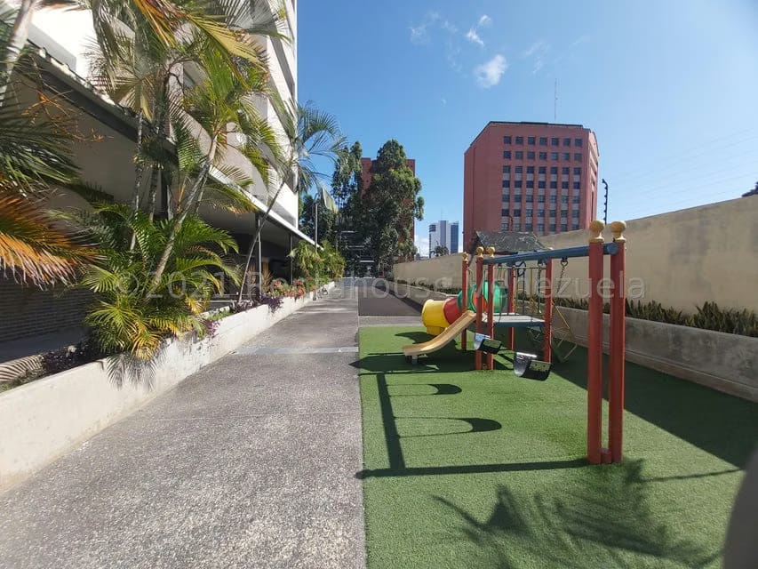 Apartamento (1 Nivel) en Venta en Zona Este, Lara - 30