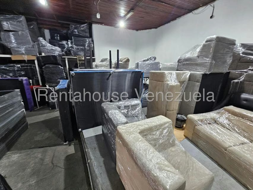 Comercial (Local Comercial) en Venta en Catia, Distrito Metropolitano - 11