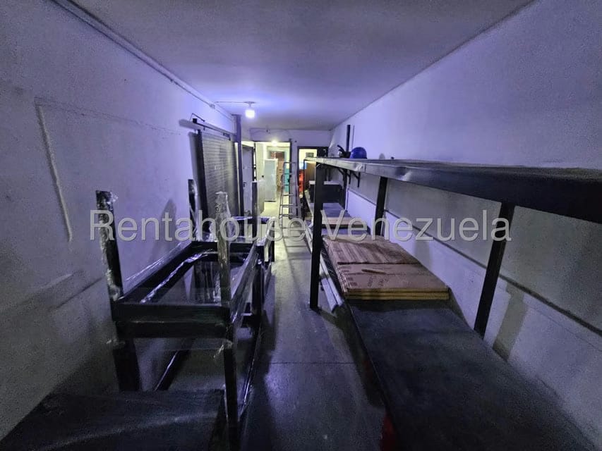 Comercial (Local Comercial) en Venta en Catia, Distrito Metropolitano - 15