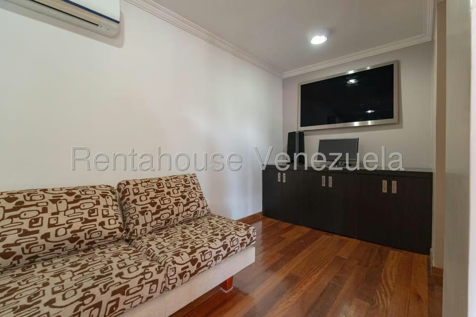 Casa (Multipes Niveles) en Venta en Sebucan, Distrito Metropolitano - 22