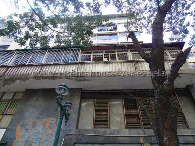 Comercial (Local Comercial) en Venta en Parroquia La Candelaria, Distrito Metropolitano - 6