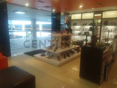 JCC -Se vende local en el C.C Concresa - 3