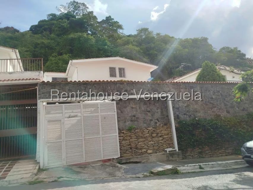 Casa (Duplex) en Venta en Santa Fe Norte, Distrito Metropolitano - 2