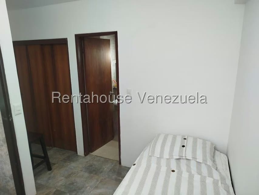 Casa (Duplex) en Venta en Santa Fe Norte, Distrito Metropolitano - 20
