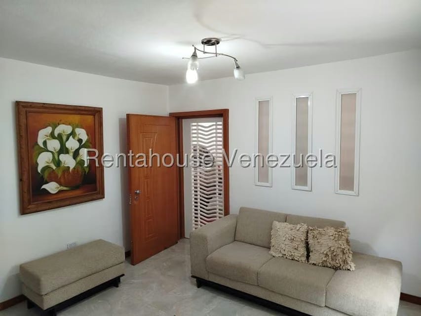 Casa (Duplex) en Venta en Santa Fe Norte, Distrito Metropolitano - 4