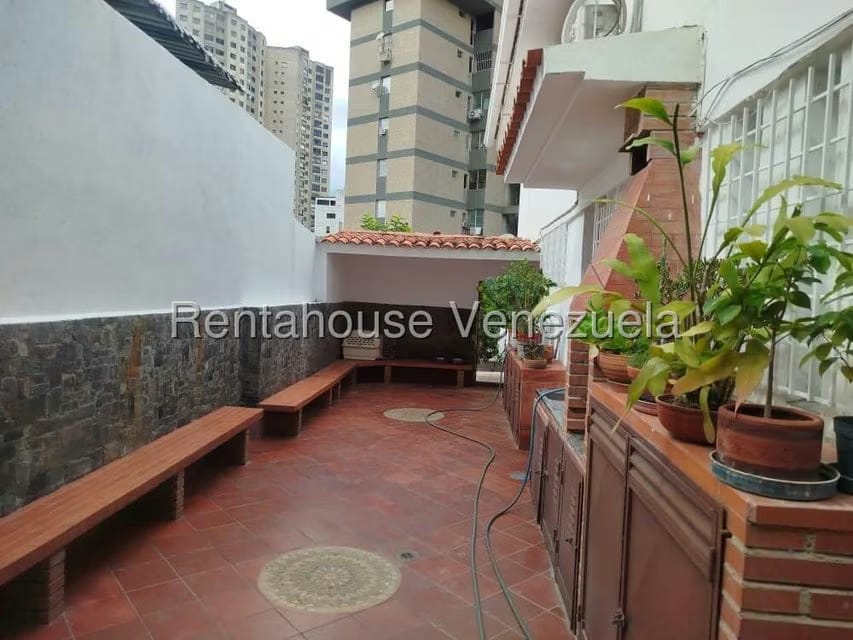 Casa (Duplex) en Venta en Santa Fe Norte, Distrito Metropolitano - 37