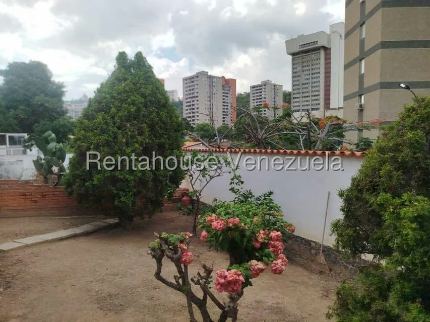 Casa (Duplex) en Venta en Santa Fe Norte, Distrito Metropolitano - 41