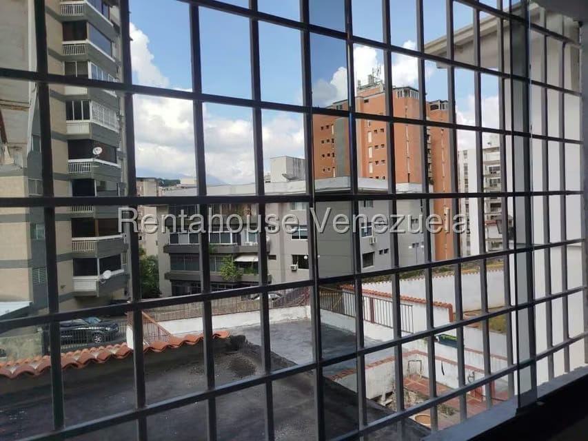 Casa (Duplex) en Venta en Santa Fe Norte, Distrito Metropolitano - 44