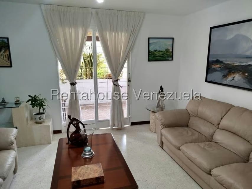 Casa (Duplex) en Venta en Santa Fe Norte, Distrito Metropolitano - 9