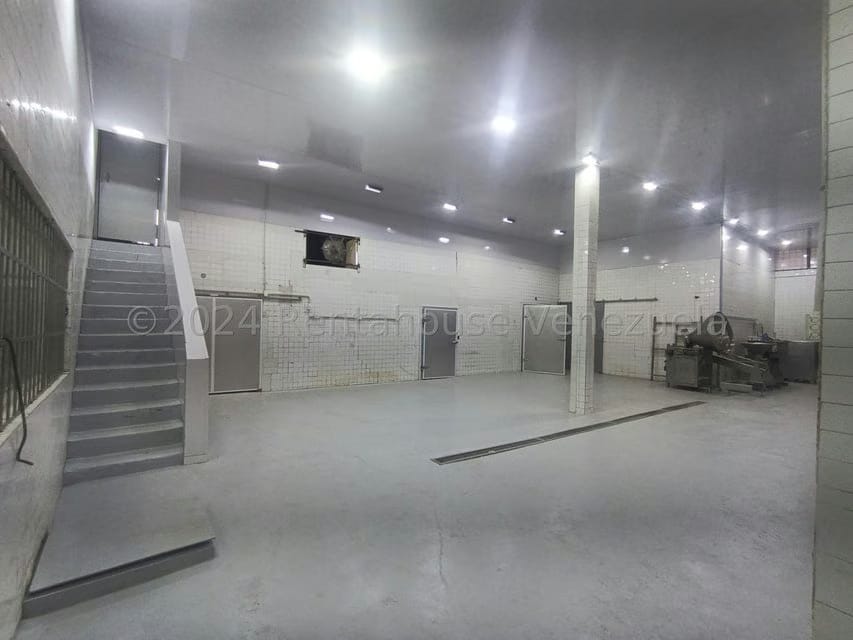 Comercial (Local Comercial) en Venta en Las Barrancas, Miranda - 3
