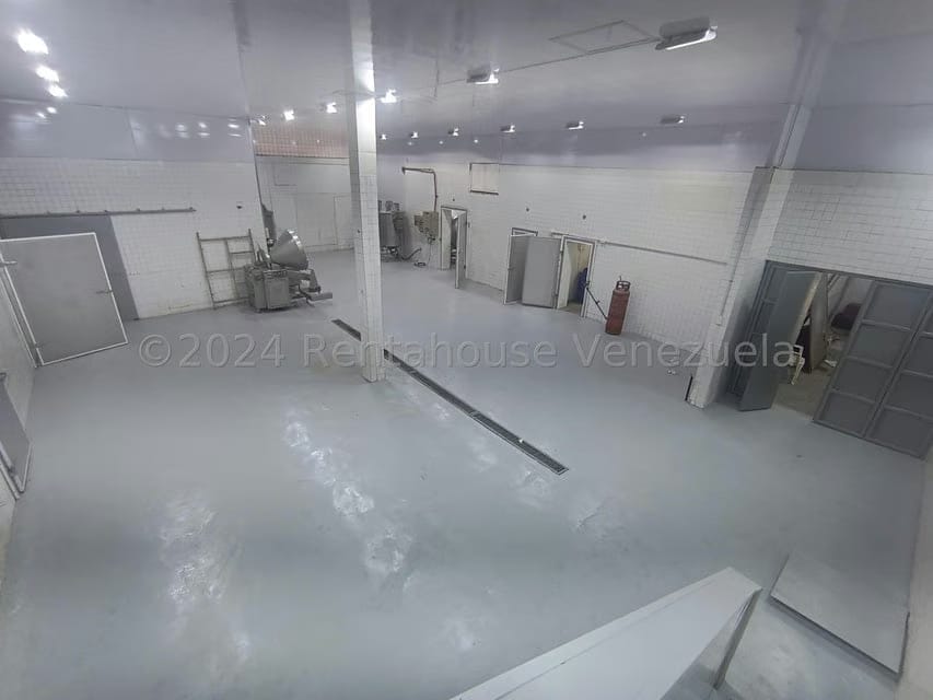 Comercial (Local Comercial) en Venta en Las Barrancas, Miranda - 4
