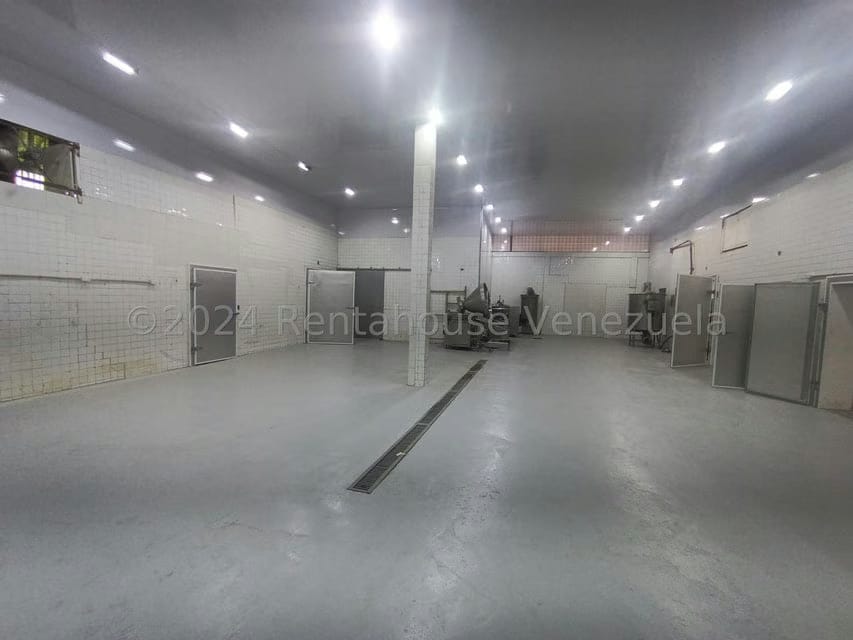 Comercial (Local Comercial) en Venta en Las Barrancas, Miranda - 5