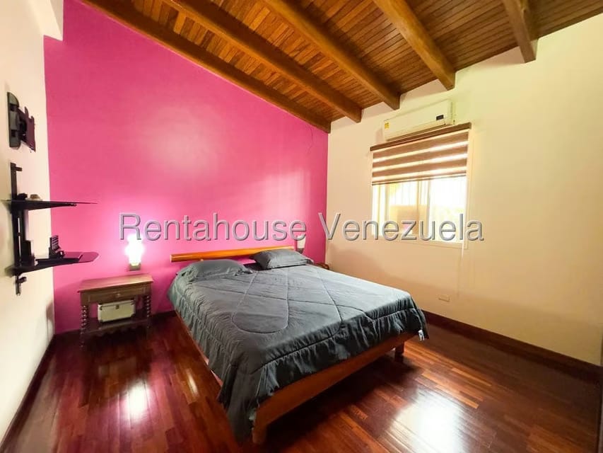 Casa (Multipes Niveles) en Venta en Lomas de Prados del Este, Distrito Metropolitano - 29