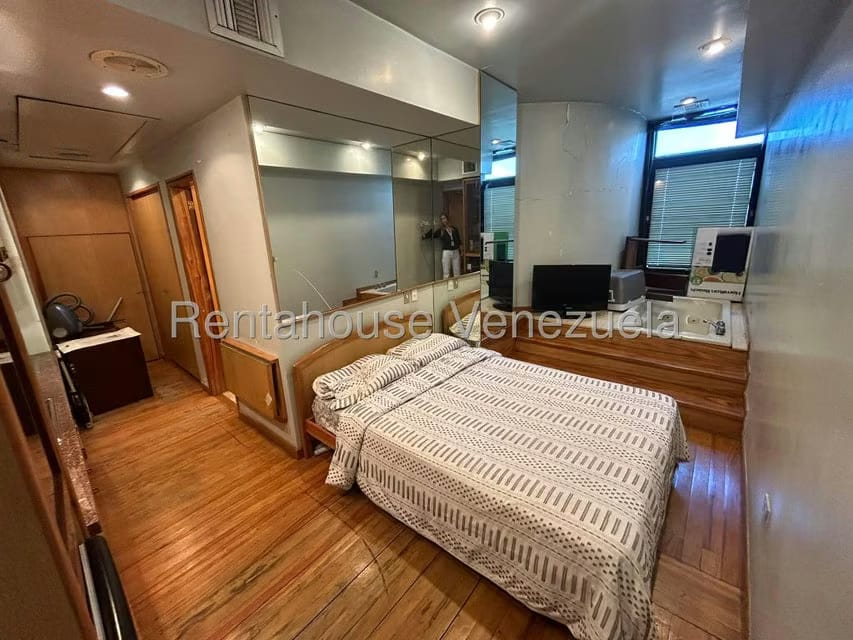 Comercial (Oficina) en Venta en Bello Monte, Distrito Metropolitano - 10