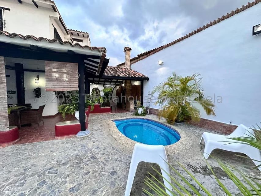 Casa (1 Nivel) en Venta en Parroquia Catedral, Lara - 36
