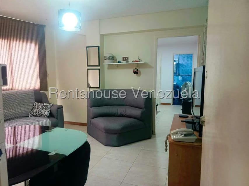Apartamento (1 Nivel) en Venta en Parroquia Altagracia, Distrito Metropolitano - 2