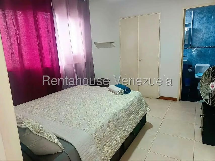 Apartamento (1 Nivel) en Venta en Parroquia Altagracia, Distrito Metropolitano - 6