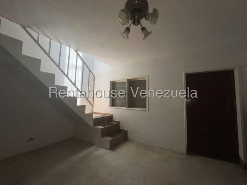 Comercial (Local Comercial) en Alquiler en Centro, Lara