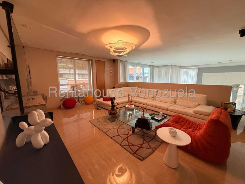 Apartamento (Multiples Niveles) en Venta en Campo Alegre, Distrito Metropolitano - 25