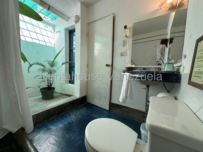 Comercial (Posada) en Venta en Sector El Portete, Aragua - 67