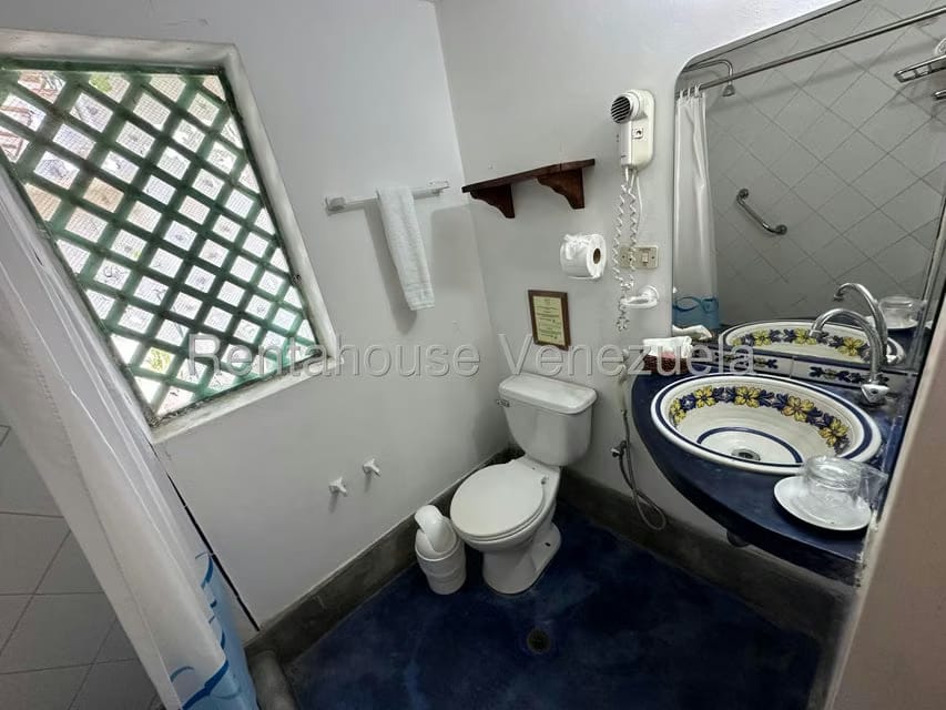 Comercial (Posada) en Venta en Sector El Portete, Aragua - 71