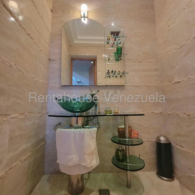 Apartamento (1 Nivel) en Venta en La Tahona, Distrito Metropolitano - 16