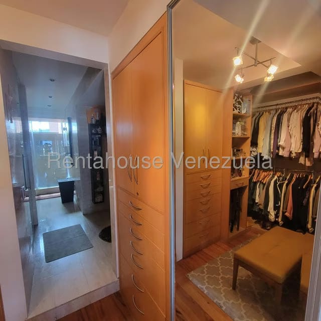 Apartamento (1 Nivel) en Venta en La Tahona, Distrito Metropolitano - 42