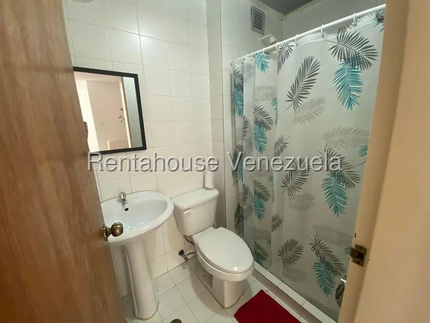 Apartamento (Duplex) en Venta en El Encantado, Distrito Metropolitano - 13