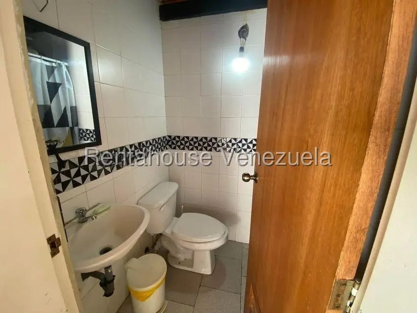 Apartamento (Duplex) en Venta en El Encantado, Distrito Metropolitano - 22