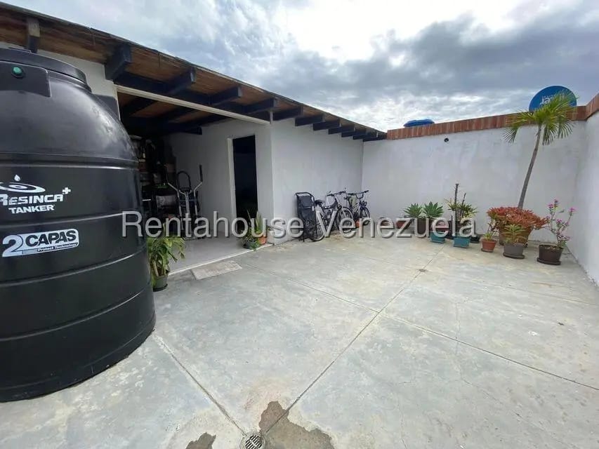 Apartamento (Duplex) en Venta en El Encantado, Distrito Metropolitano - 28