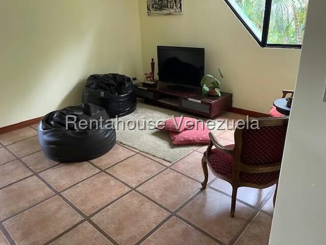 Casa (Multipes Niveles) en Venta en Karimao Country, Distrito Metropolitano - 25