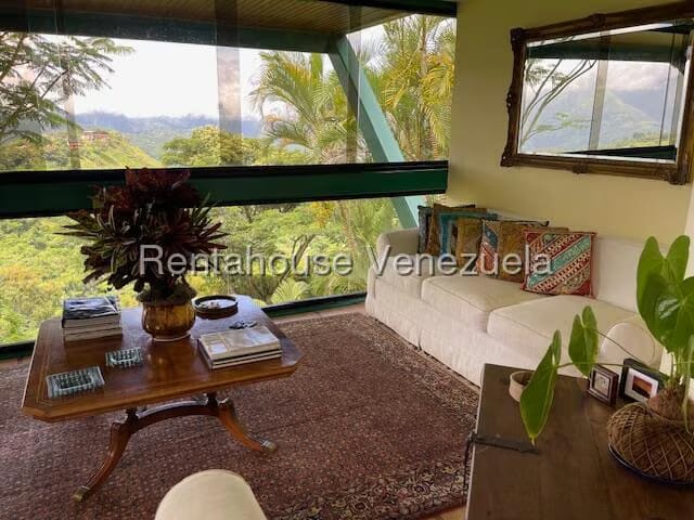 Casa (Multipes Niveles) en Venta en Karimao Country, Distrito Metropolitano - 48