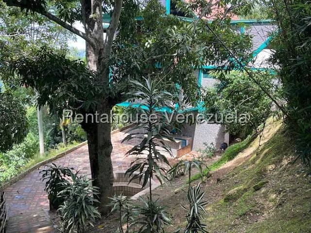 Casa (Multipes Niveles) en Venta en Karimao Country, Distrito Metropolitano - 67