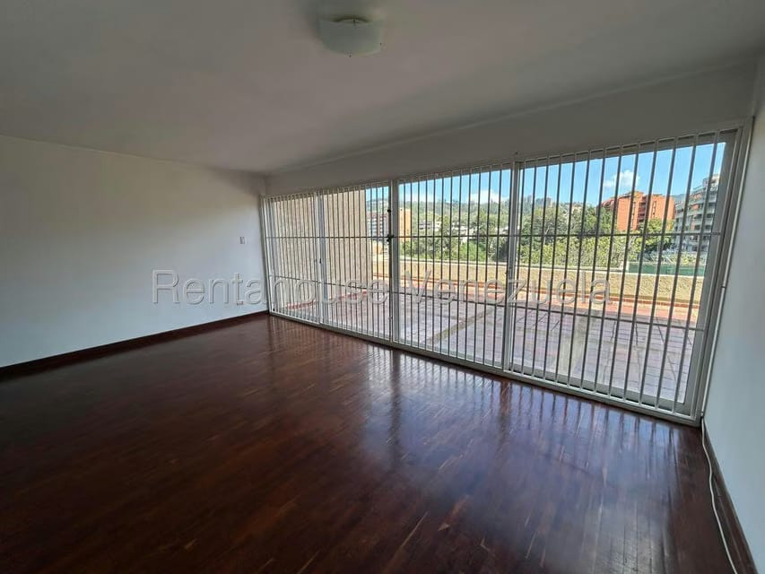 Apartamento (1 Nivel) en Venta en Los Samanes, Distrito Metropolitano - 5
