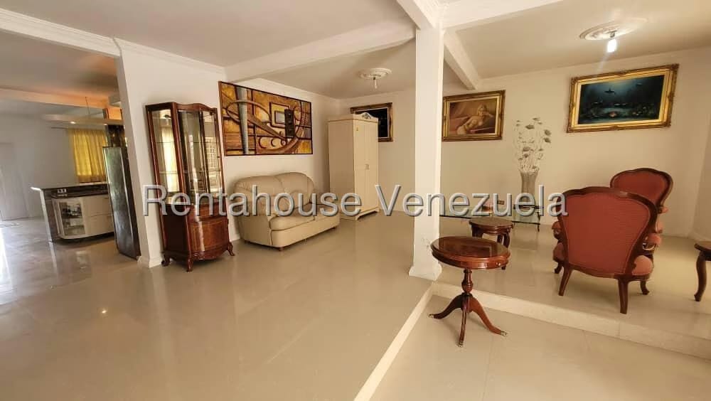 Casa (Duplex) en Venta en Lomas de Monte Claro, Distrito Metropolitano - 3