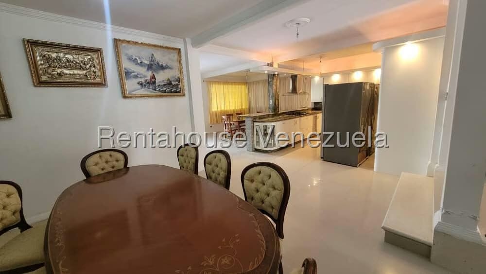 Casa (Duplex) en Venta en Lomas de Monte Claro, Distrito Metropolitano - 7