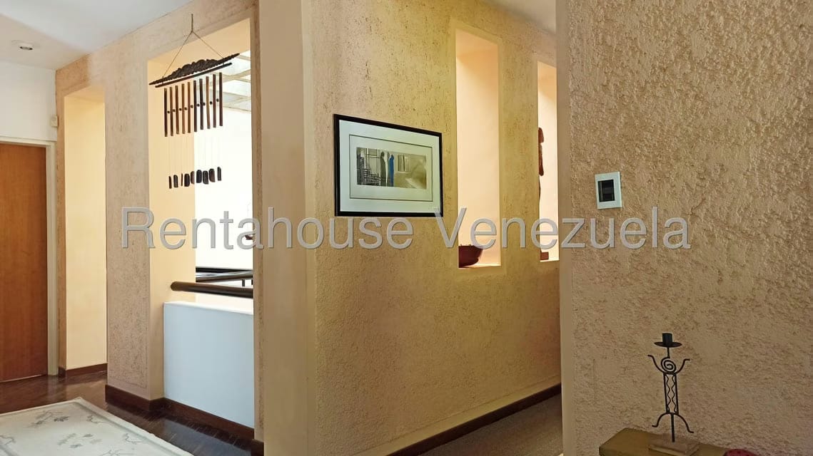 Casa (Contemporaneo) en Venta en La Lagunita Country Club, Distrito Metropolitano - 21