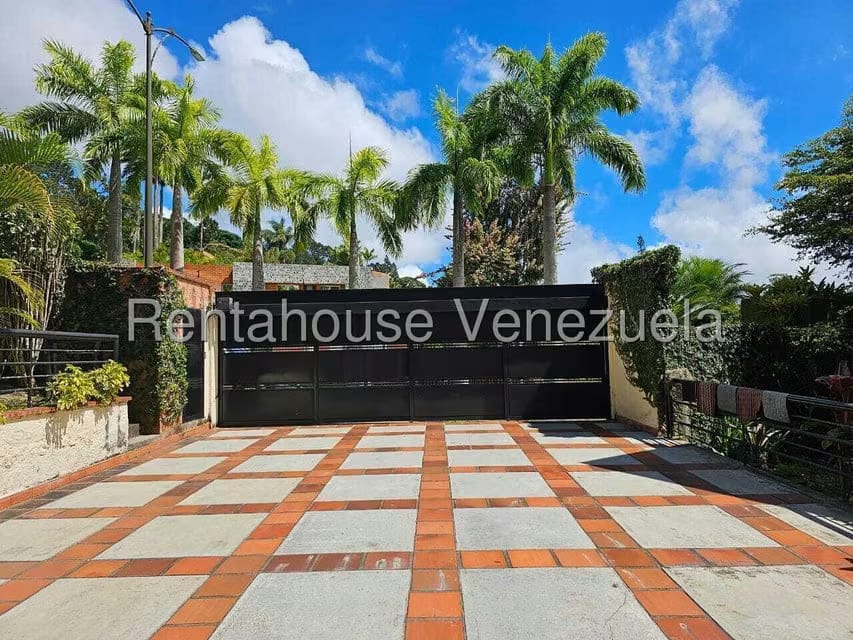 Casa (Contemporaneo) en Venta en La Lagunita Country Club, Distrito Metropolitano - 56