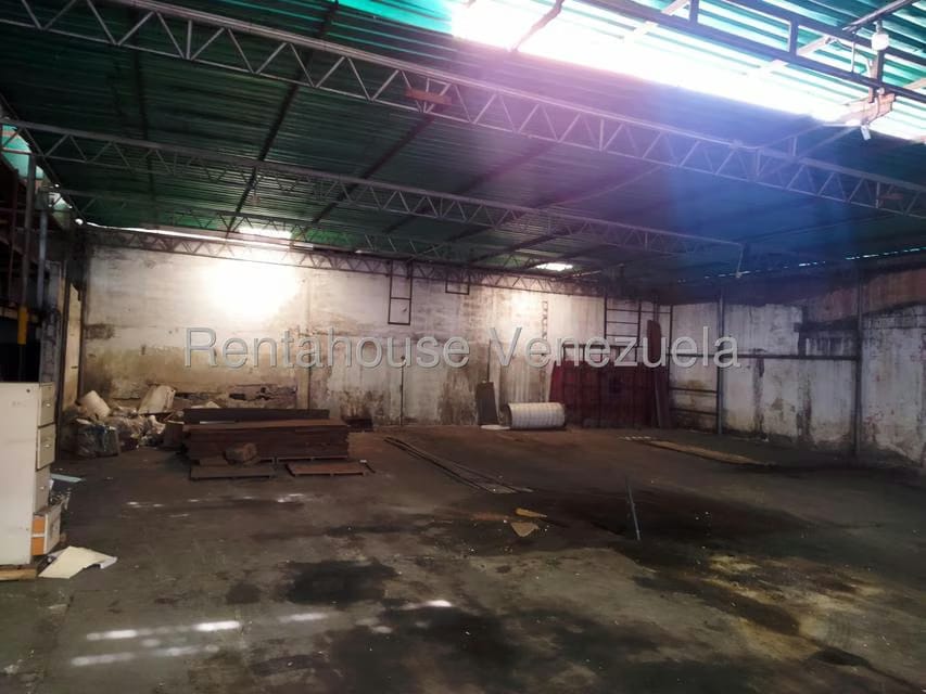 Comercial (Local Comercial) en Venta en Colinas Del Neveri, Anzoategui - 12