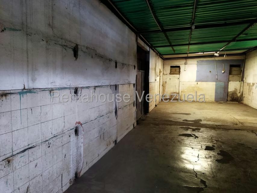 Comercial (Local Comercial) en Venta en Colinas Del Neveri, Anzoategui - 15