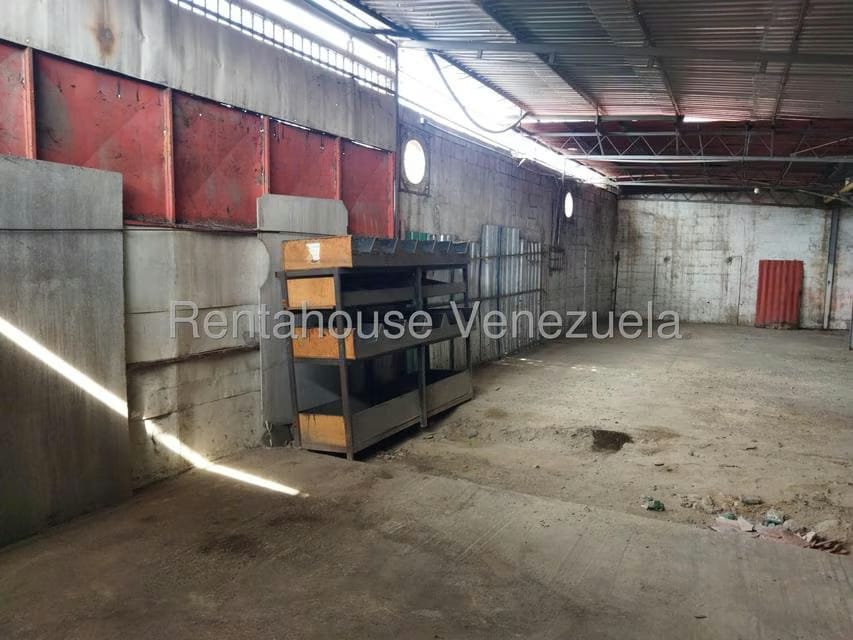 Comercial (Local Comercial) en Venta en Colinas Del Neveri, Anzoategui - 16