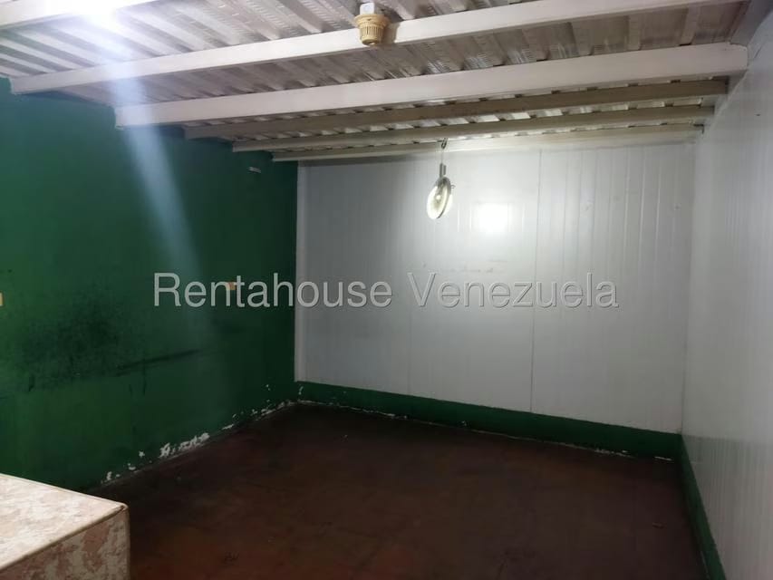 Comercial (Local Comercial) en Venta en Colinas Del Neveri, Anzoategui - 19