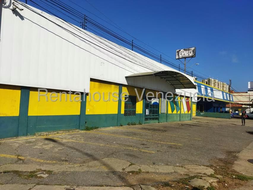 Comercial (Local Comercial) en Venta en Colinas Del Neveri, Anzoategui - 5