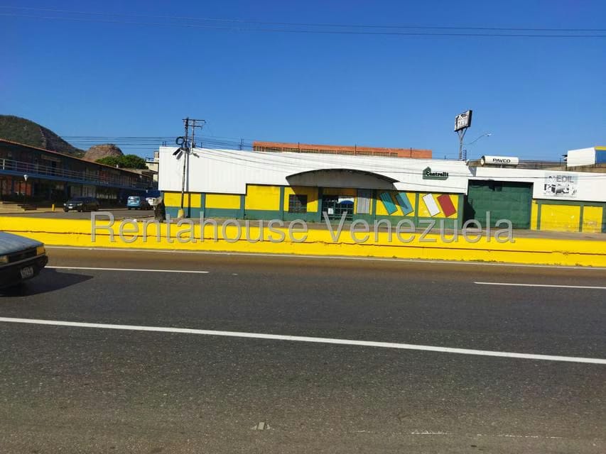 Comercial (Local Comercial) en Venta en Colinas Del Neveri, Anzoategui - 8
