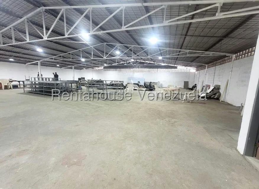 Comercial (Local Comercial) en Alquiler en Boleita Norte, Distrito Metropolitano - 14