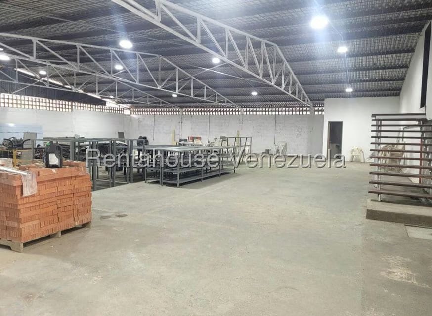 Comercial (Local Comercial) en Alquiler en Boleita Norte, Distrito Metropolitano - 16