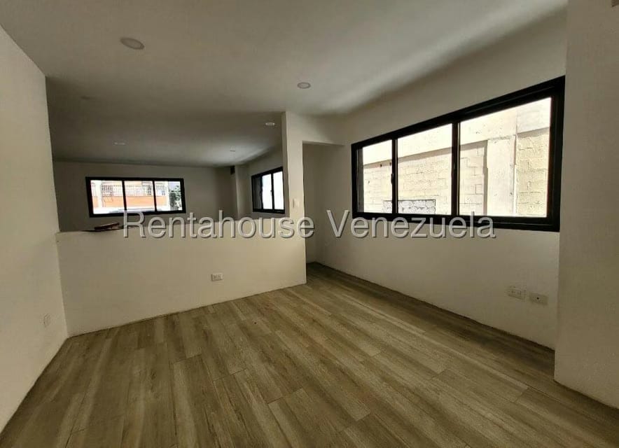 Comercial (Local Comercial) en Alquiler en Boleita Norte, Distrito Metropolitano - 8